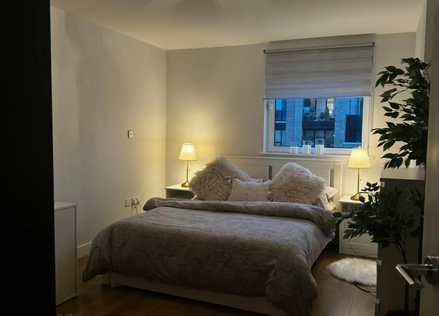 Entire Luxurious River Side 1 Bedroom Flat University East London Excel City Airport Apartmán
